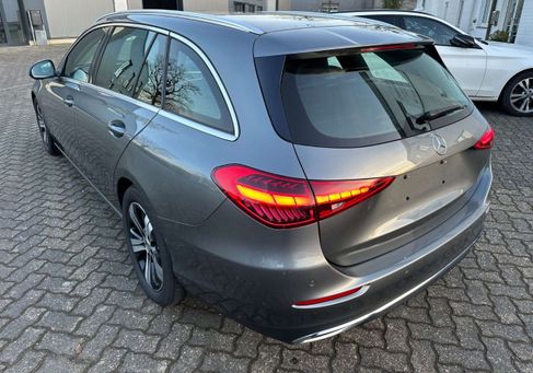 Mercedes-Benz C 200, 2022