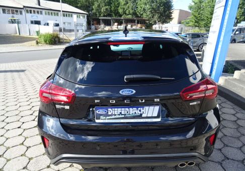 Ford Focus, 2022 3