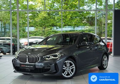 BMW 118, 2021