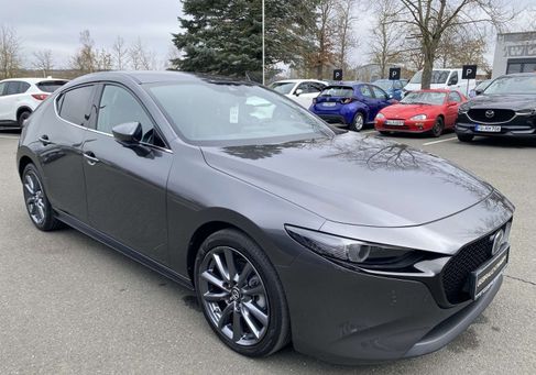 Mazda 3, 2020