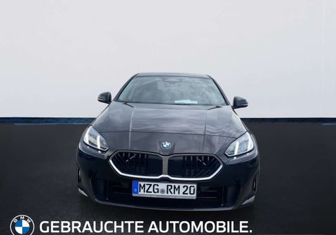 BMW 216, 2026
