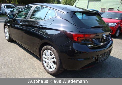 Opel Astra, 2021