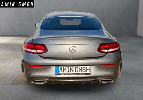 Mercedes-Benz C 300, 2018 3