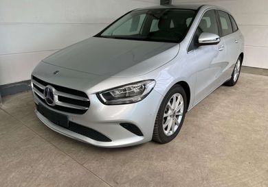 Mercedes-Benz B 180, 2020
