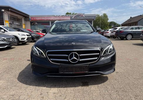 Mercedes-Benz E 200, 2019 2