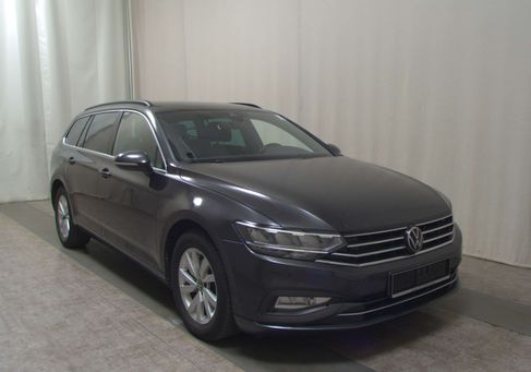 Volkswagen Passat Variant, 2023 3