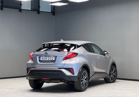 Toyota C-HR, 2017