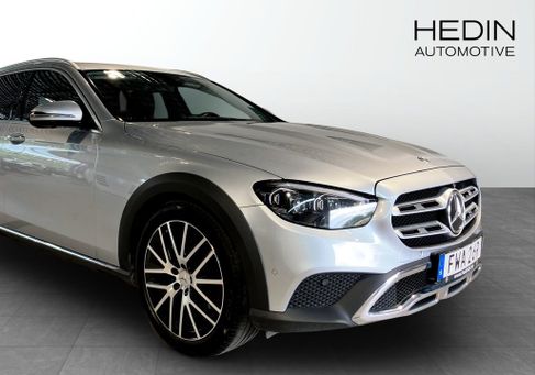 Mercedes-Benz E 220, 2023 3