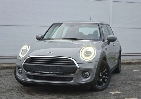MINI ONE, 2019