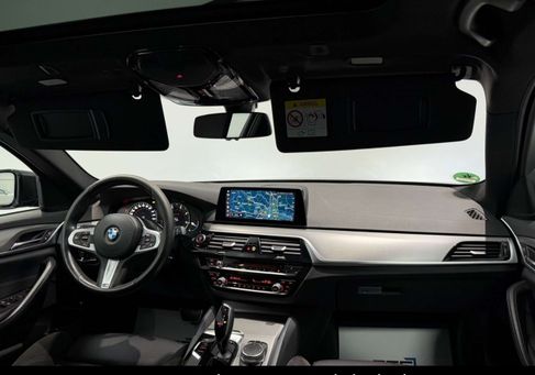 BMW 530, 2017