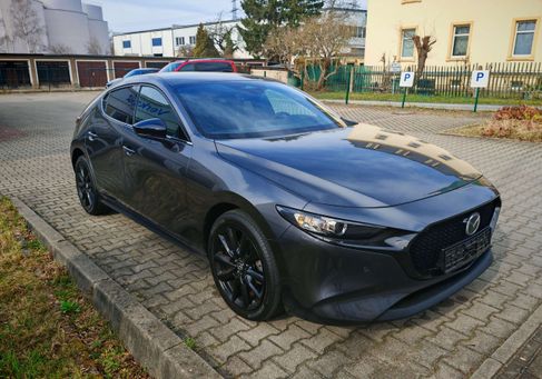 Mazda 3, 2024