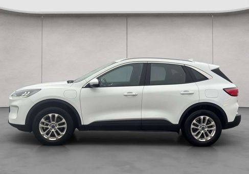 Ford Kuga, 2022