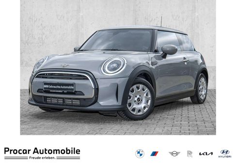 MINI ONE, 2022