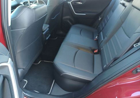 Toyota RAV 4, 2023 3
