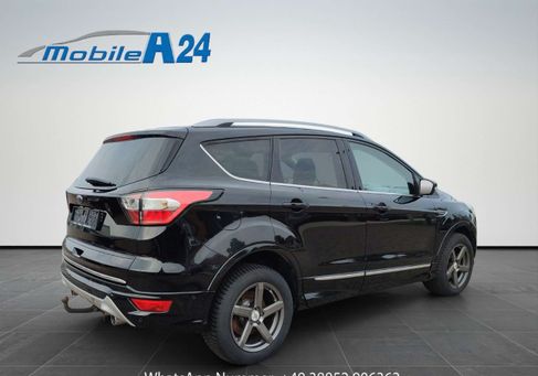 Ford Kuga, 2017