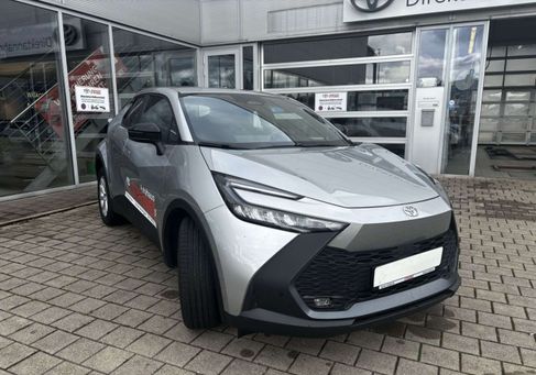 Toyota C-HR, 2024 3