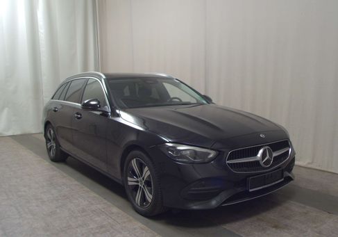 Mercedes-Benz C 200, 2022