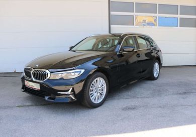 BMW 330, 2021