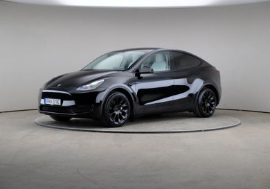 Tesla Model Y, 2023