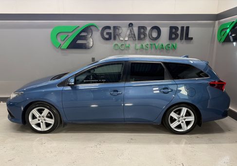 Toyota Auris Touring Sports, 2017