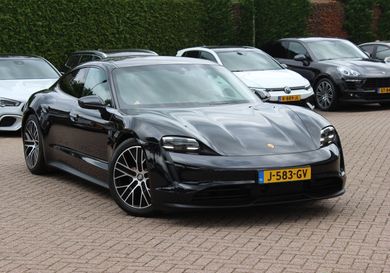 Porsche Taycan, 2020
