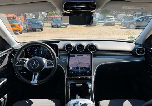 Mercedes-Benz C 220, 2023