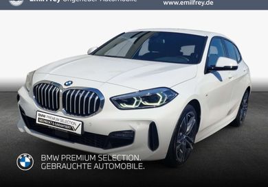 BMW 118, 2023