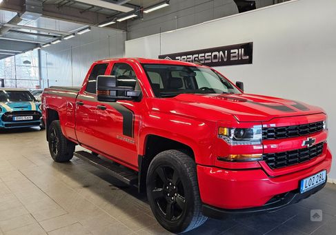 Chevrolet Silverado, 2018
