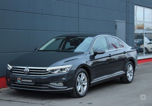 Volkswagen Passat, 2020