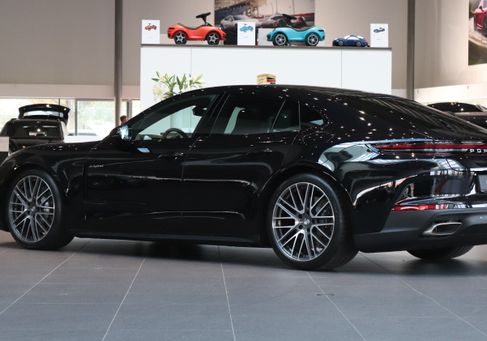 Porsche Panamera, 2026