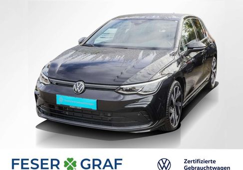 Volkswagen Golf, 2024