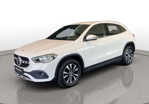 Mercedes-Benz GLA 200, 2021 2