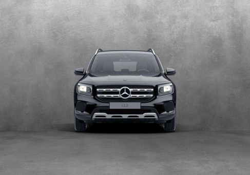 Mercedes-Benz GLB 200, 2023