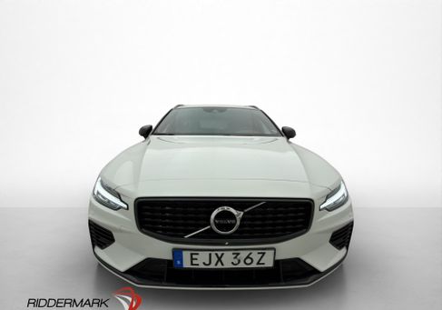 Volvo V60, 2022