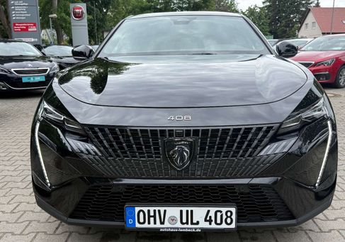 Peugeot 408, 2025