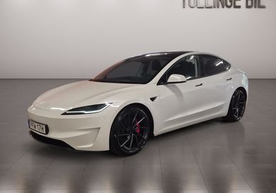 Tesla Model 3, 2024