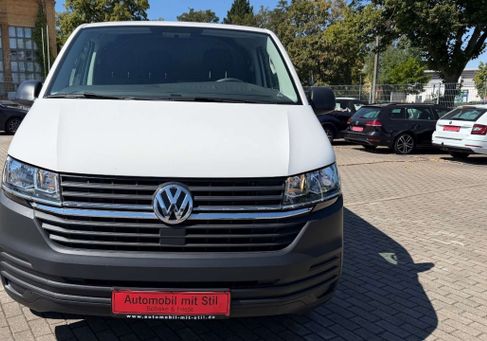 Volkswagen T6 Transporter, 2022