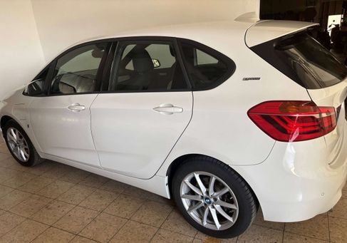 BMW 225, 2019