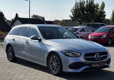 Mercedes-Benz C 180, 2022