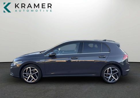 Volkswagen Golf, 2024 3