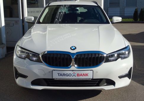 BMW 320, 2022