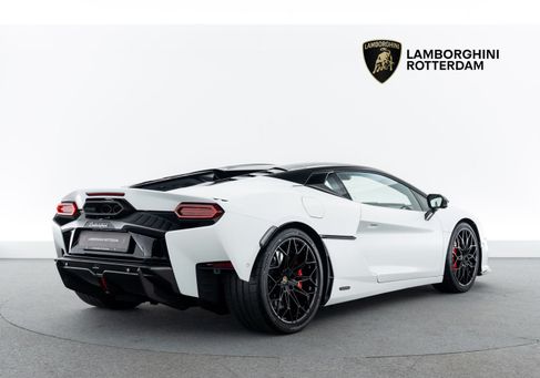 Lamborghini, 2026 3