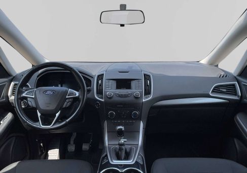 Ford Galaxy, 2019