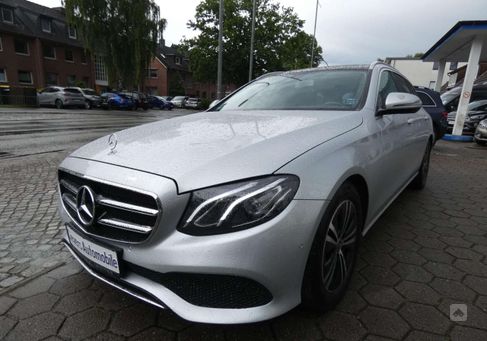 Mercedes-Benz E 220, 2020