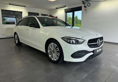 Mercedes-Benz C 300, 2023