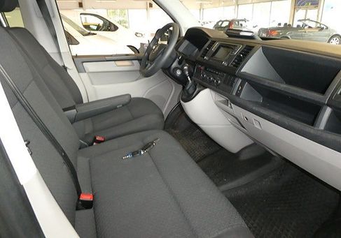 Volkswagen Caravelle, 2018