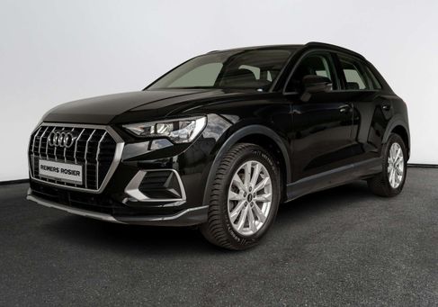 Audi Q3, 2022 2