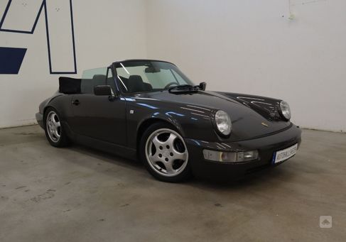 Porsche 911, 1990