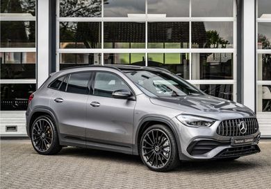 Mercedes-Benz GLA 35 AMG, 2022