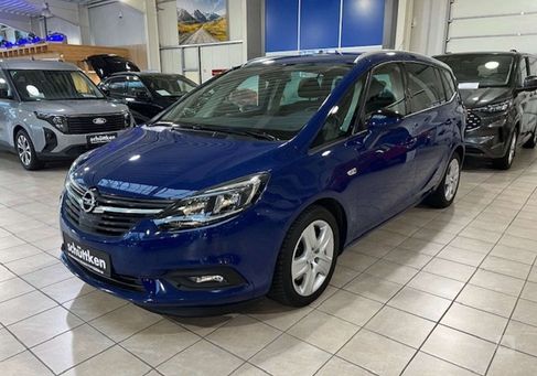 Opel Zafira, 2018